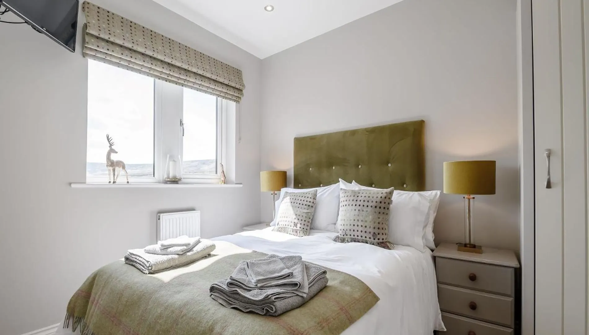 1 Bed Property In Holmfirth 82194 Meltham